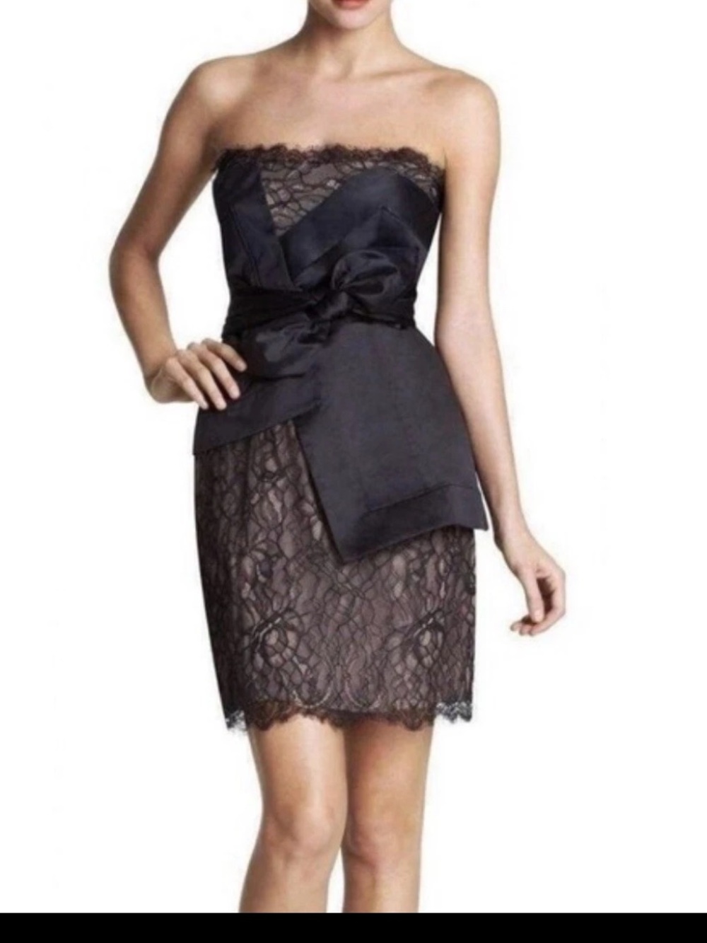Corset lace BCBGMaxAzria runway Black Strapless Lace Cocktail Dress lbd